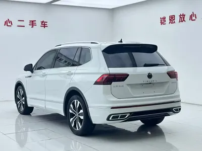 Volkswagen Tiguan L