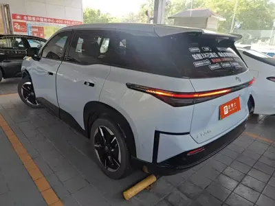 Toyota 铂智3X