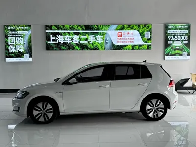 Volkswagen Golf EV