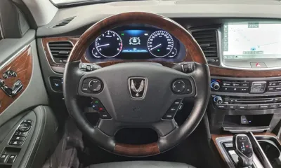Hyundai Equus
