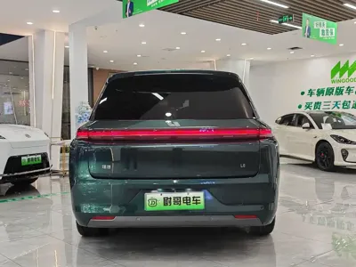 Li Auto Li L8