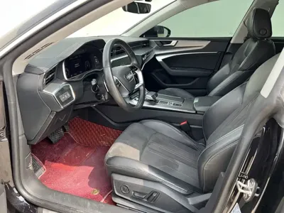 Audi A7L