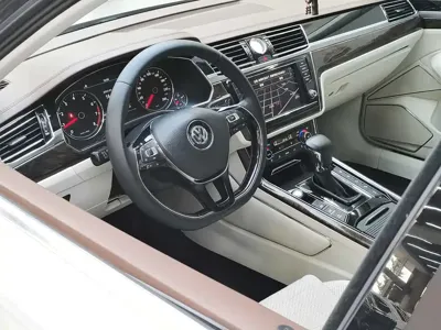 Volkswagen Phideon