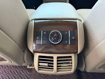 Mercedes-Benz R-Class