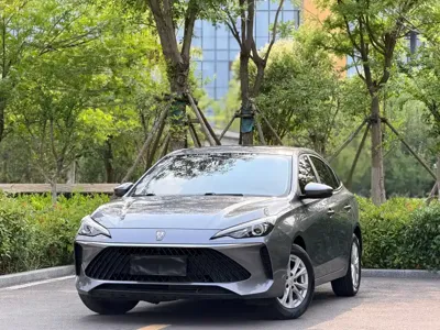 Roewe i5