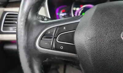 Renault-KoreaSamsung SM6
