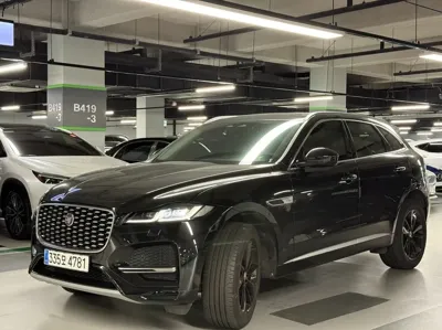 Jaguar F-Pace