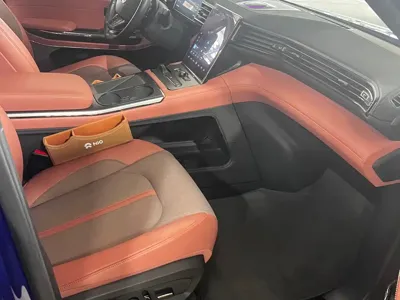 Nio EC6