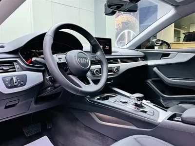 Audi A5 (Import)