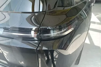 Li Auto L9