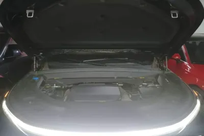 Li Auto L8