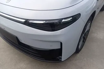 Leapmotor C16