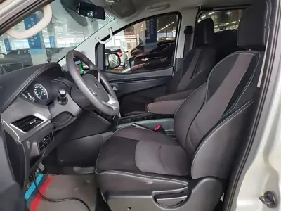 JAC Refine Refine M3