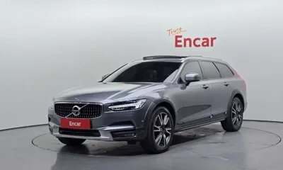 Volvo V90