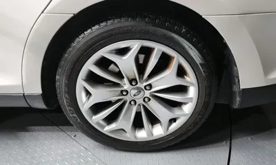 Ford Taurus