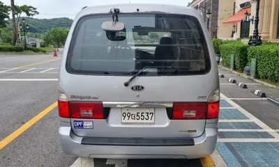 Kia Bongo III Minibus