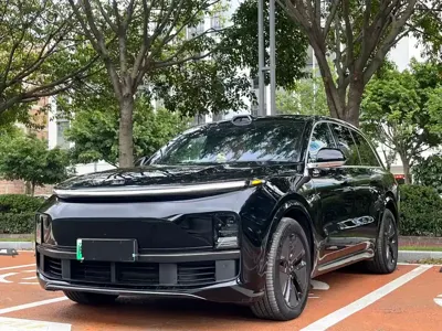 Li Auto Li L8