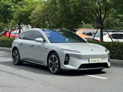 Nio ET5T