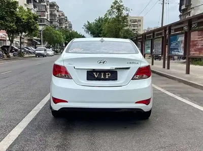 Hyundai Verna