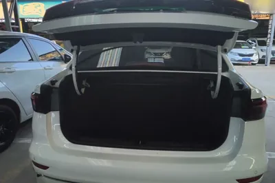 Geely Auto Emgrand