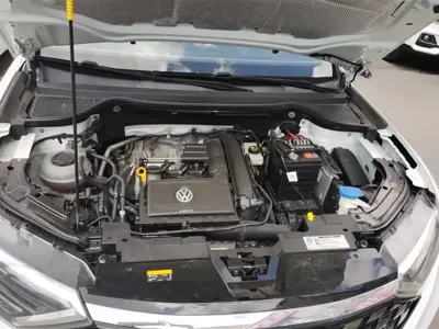Jetta VS5