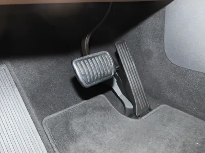 Li Auto Li MEGA