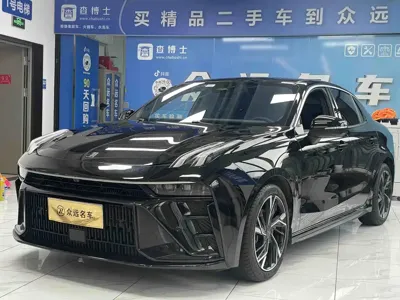 Lynk & Co 03