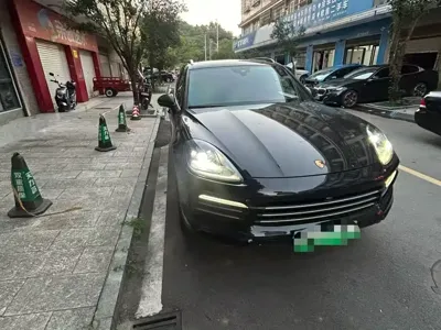 Porsche Cayenne Hybrid