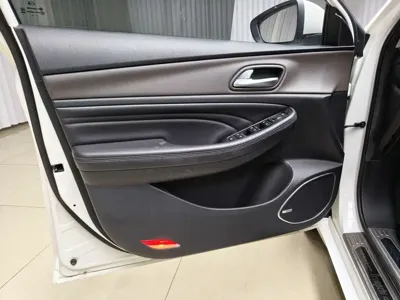 GAC Motor Trumpchi GA4