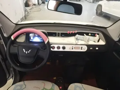 Wuling MINIEV