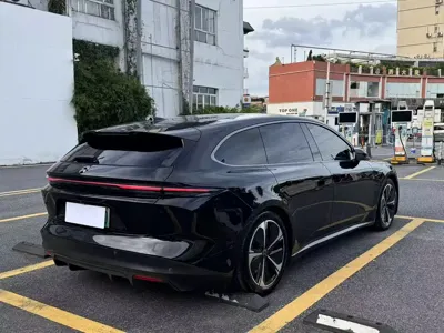 Nio ET5T