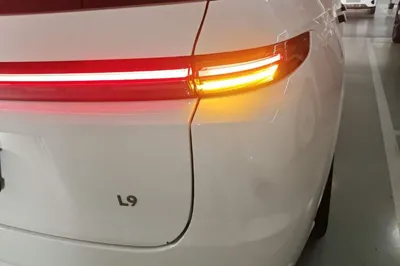 Li Auto L9