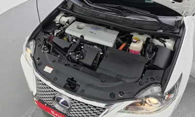 Lexus CT200h