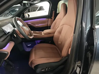 Nio EC6