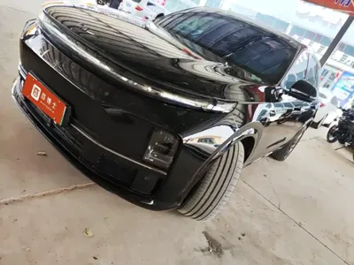 Li Auto Li L7