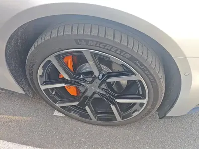 Xpeng P7
