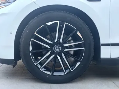 BYD Qin L