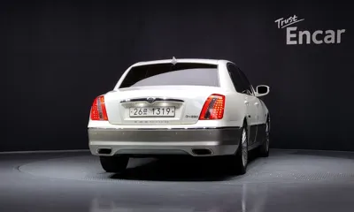 Kia Opirus