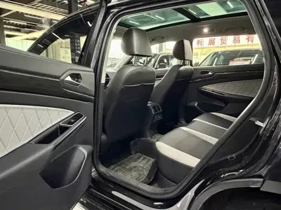 Jetta VS7