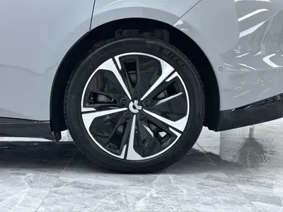 Nio ET5