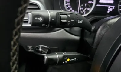 Infiniti Q30