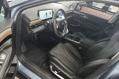 Xpeng P5
