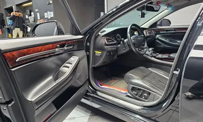 Genesis EQ900
