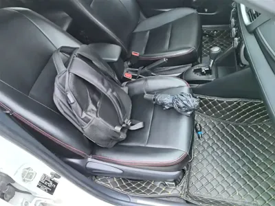 Toyota Yaris L