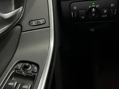 Volvo S60 (Import)