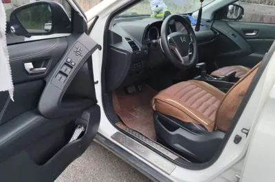 Luxgen U6 SUV