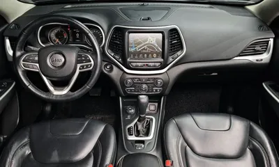 Jeep Cherokee