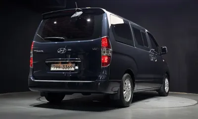 Hyundai Starex