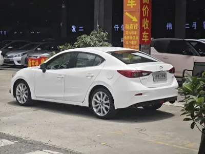 Mazda 3 Axela