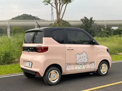Wuling MINIEV